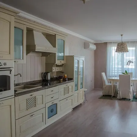 Rose Gardens Boutique By Asteri Aparthotel Pomorie
