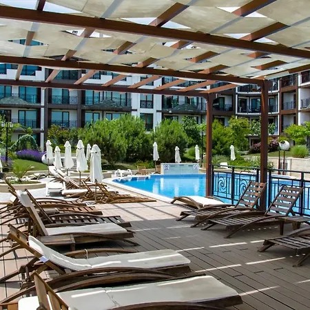 Aparthotel Rose Gardens Boutique By Asteri 4*