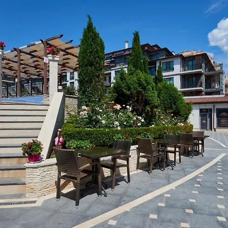 Aparthotel Rose Gardens Boutique By Asteri 4*